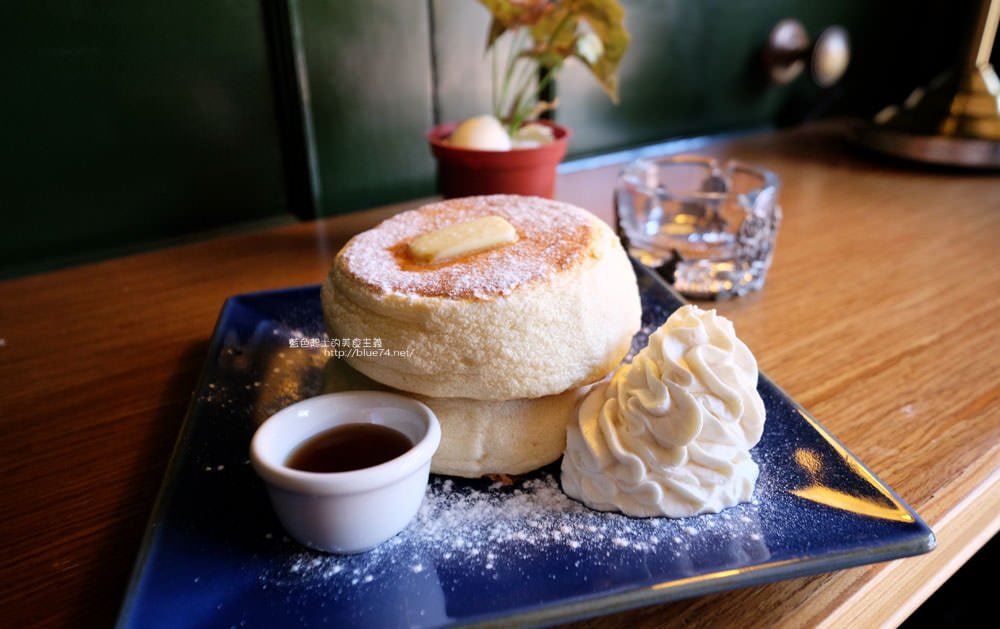 Portside cafe-船屋造型裡好吃的日式舒芙蕾厚鬆餅和早午餐輕食