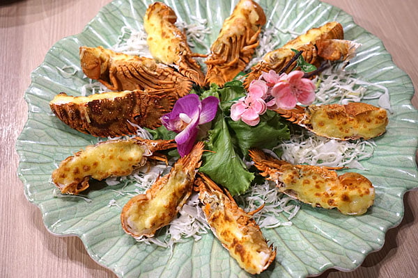 澎湖海鮮餐廳就在臨海樓平價海鮮精緻料理,澎湖宵夜海鮮推薦