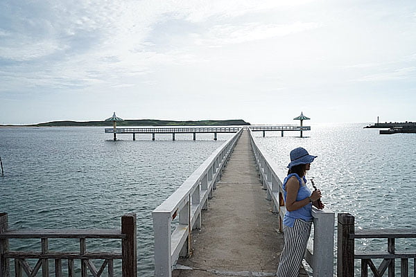 澎湖北環景點│澎湖天堂沙灘與雙曲橋，網美夏天來澎湖遊玩怎能錯過呢