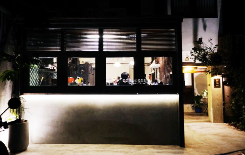 山色│山林香的泰式咖哩品牌專門店落腳黎明新村，將紅、黃、綠三種咖哩再升級