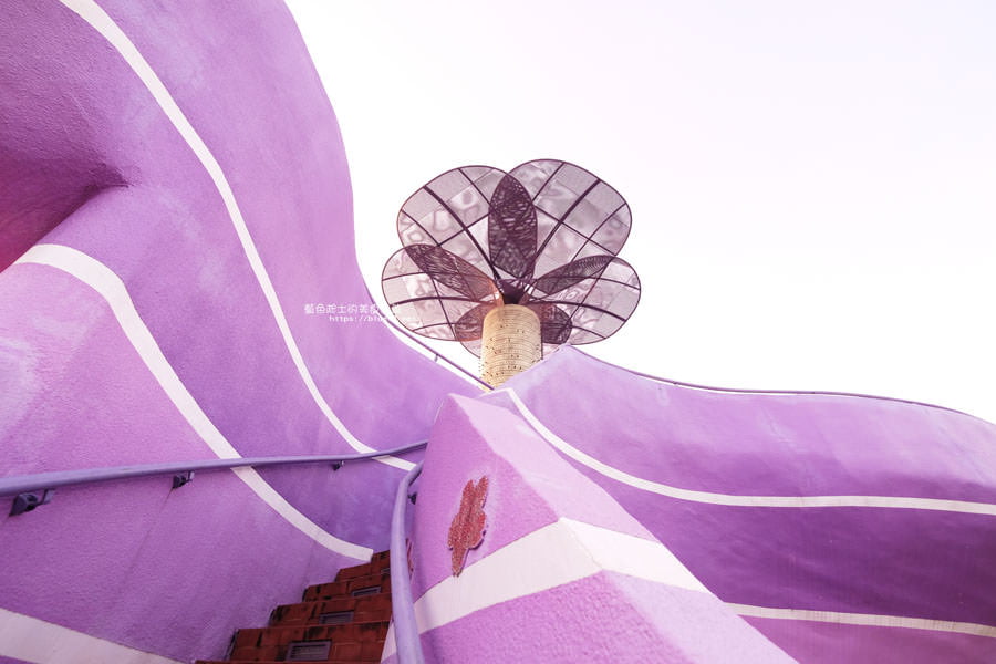 星願紫風車-新社紫色浪漫打卡景點，結合幸福跟夢想的大型音樂盒