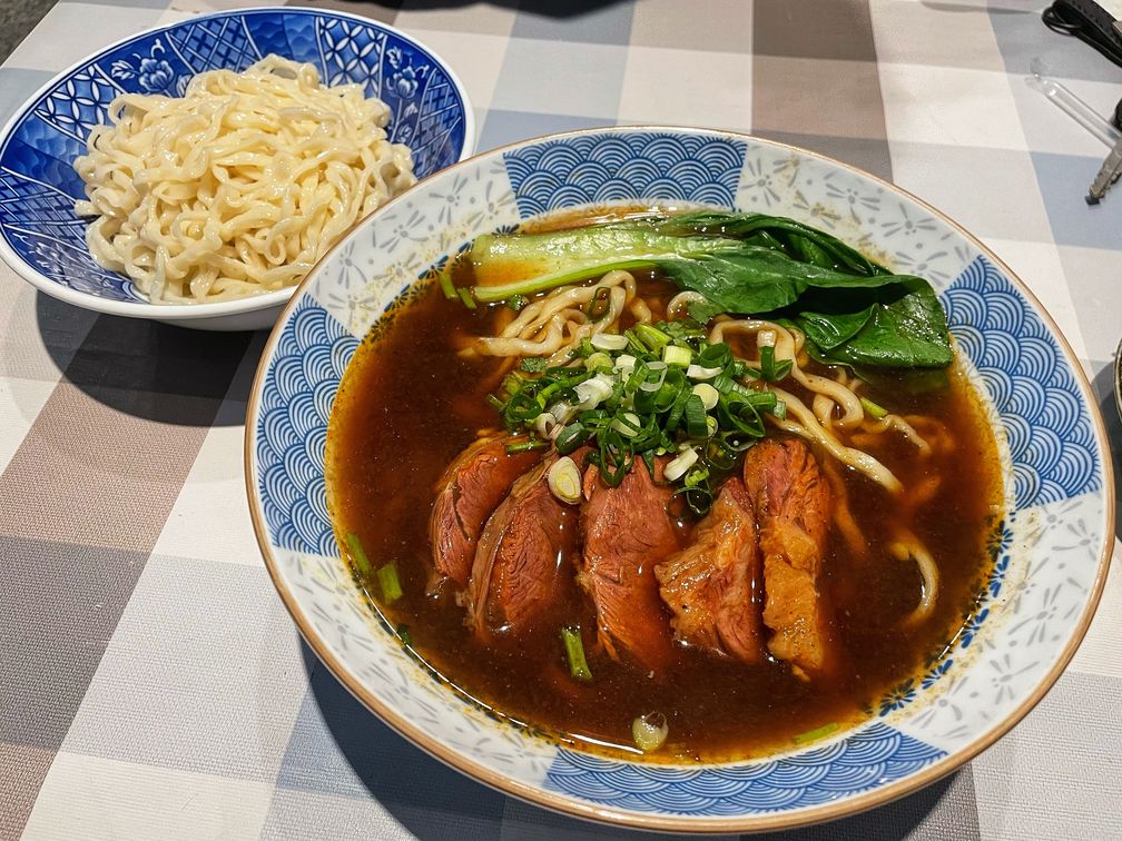 小眷村牛肉麵