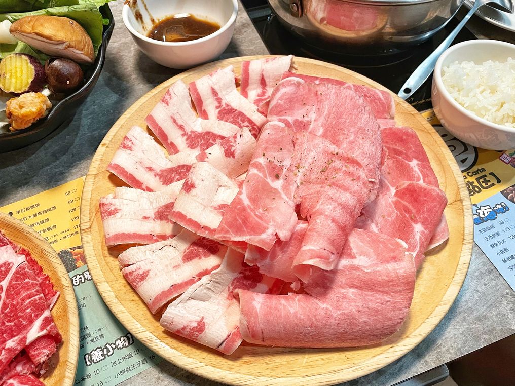 養鍋 Yang Guo 石頭涮涮鍋 (台中忠孝夜市店)