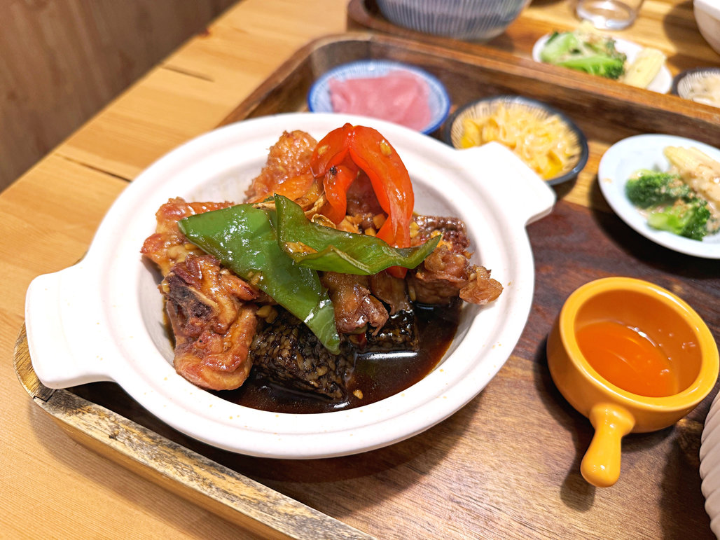 台中勤美巷弄隱藏版台式溫馨定食,伴蒔 Ban shi私推必吃花雕雞套餐 11 2026 08 30 024522