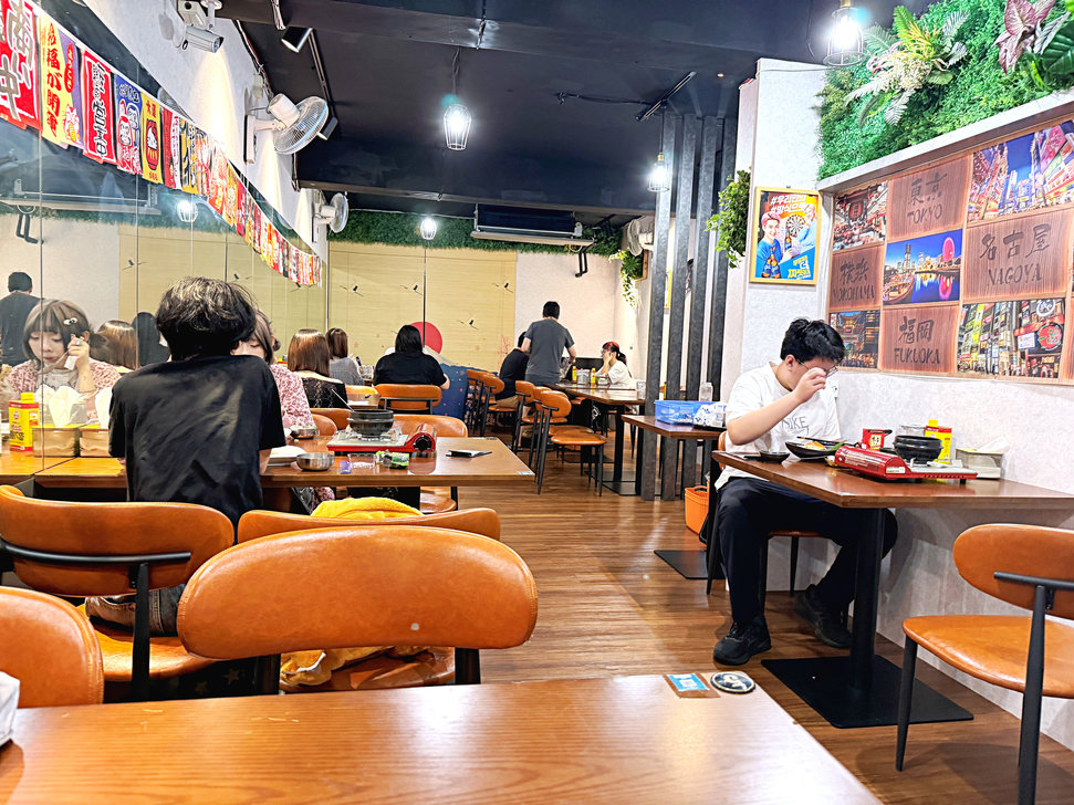 台中南屯美食醬蟹屋,免飛韓國就能品嚐的特色生醃海鮮,私推厚切鮭魚 3 2026 08 31 004605
