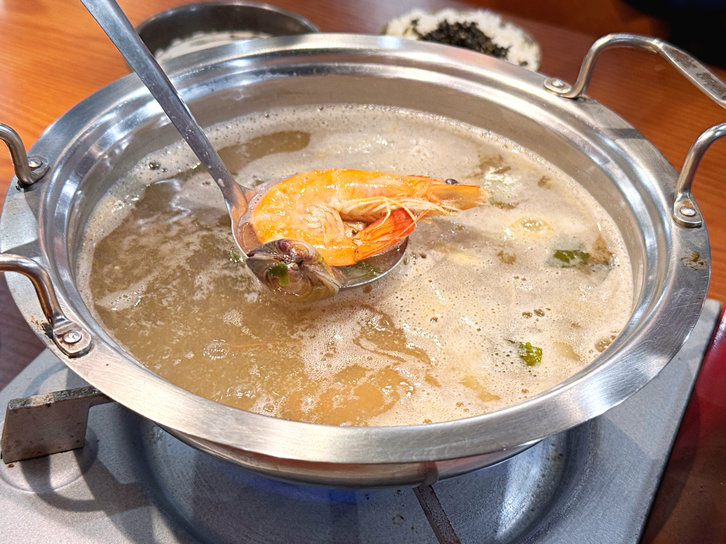 台中南屯美食醬蟹屋,免飛韓國就能品嚐的特色生醃海鮮,私推厚切鮭魚 9 2026 08 31 004653